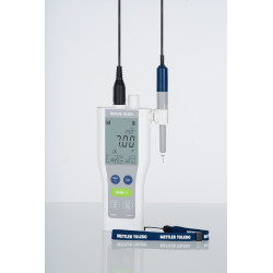 PH METRE PORTABLE FIVE GO F2 BASIC METTLER