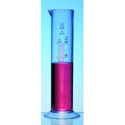 EPROUVETTE EN POLYPROPYLENE FORME BASSE, GRADUATIONS EN RELIEF 25 ml / 0,5 ml