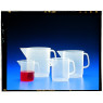 BECHER EN POLYPROPYLENE FORME BASSE AVEC POIGNEE, GRADUATIONS EN RELIEF ET  BEC VERSEUR