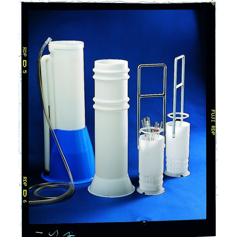 PANIER EN POLYETHYLENE POUR PIPETTES 650 mm