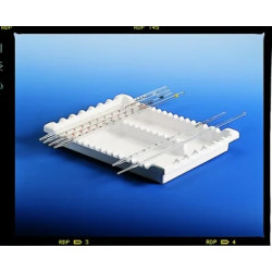 BAC A PIPETTES EN PVC DIMENSIONS 283 X 216 X 40 mm