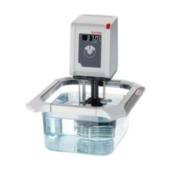 BAIN THERMOSTATE A CIRCULATION INTERNE EN PLASTIQUE, JULABO CORIO C-BT9