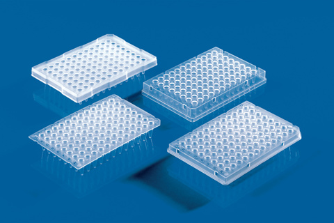 MICROPLAQUE PCR 96 PUITS EN POLYPROPYLENE, BRAND AVEC JUPE, BORD STANDARD, 0,2 ml PAR 50